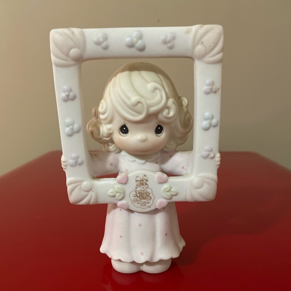 “You’re As Pretty As A Picture” PM figurine
